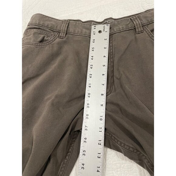 Carhartt Men' 38x30 cargo relaxed fit color dark khaki pants - Picture 6 of 9